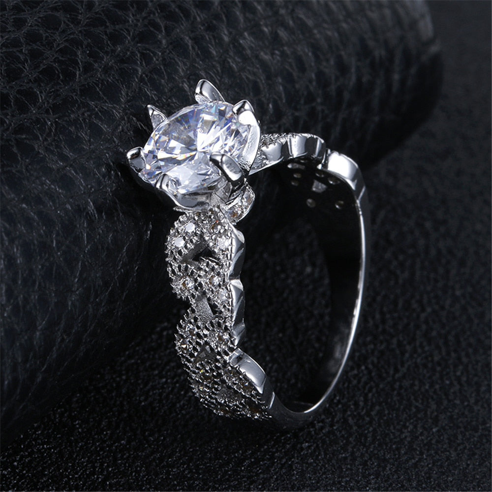 925 Sterling Silver 1.5 carat AAA Zircon Crystal Ring