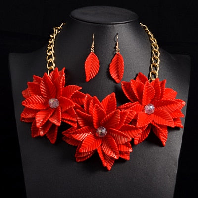 Flower Necklace & Pendant Vintage Jewelry Set